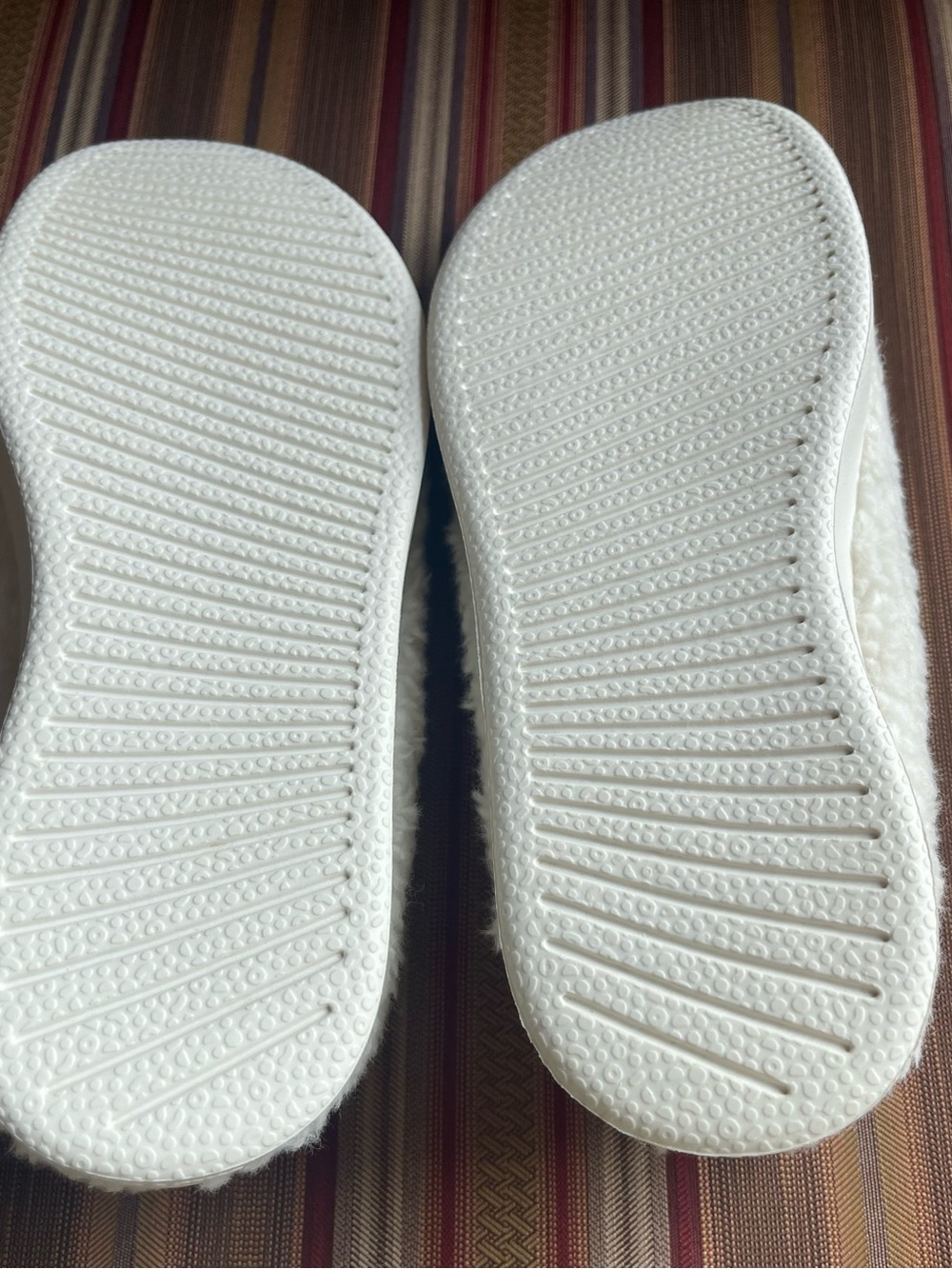 NEW ALLBIRDS SUPER SOFT ZQ MERINO WOOL LOUNGER FLUFFS SLIP-ON SIZE 8 WHITE - Picture 13 of 17